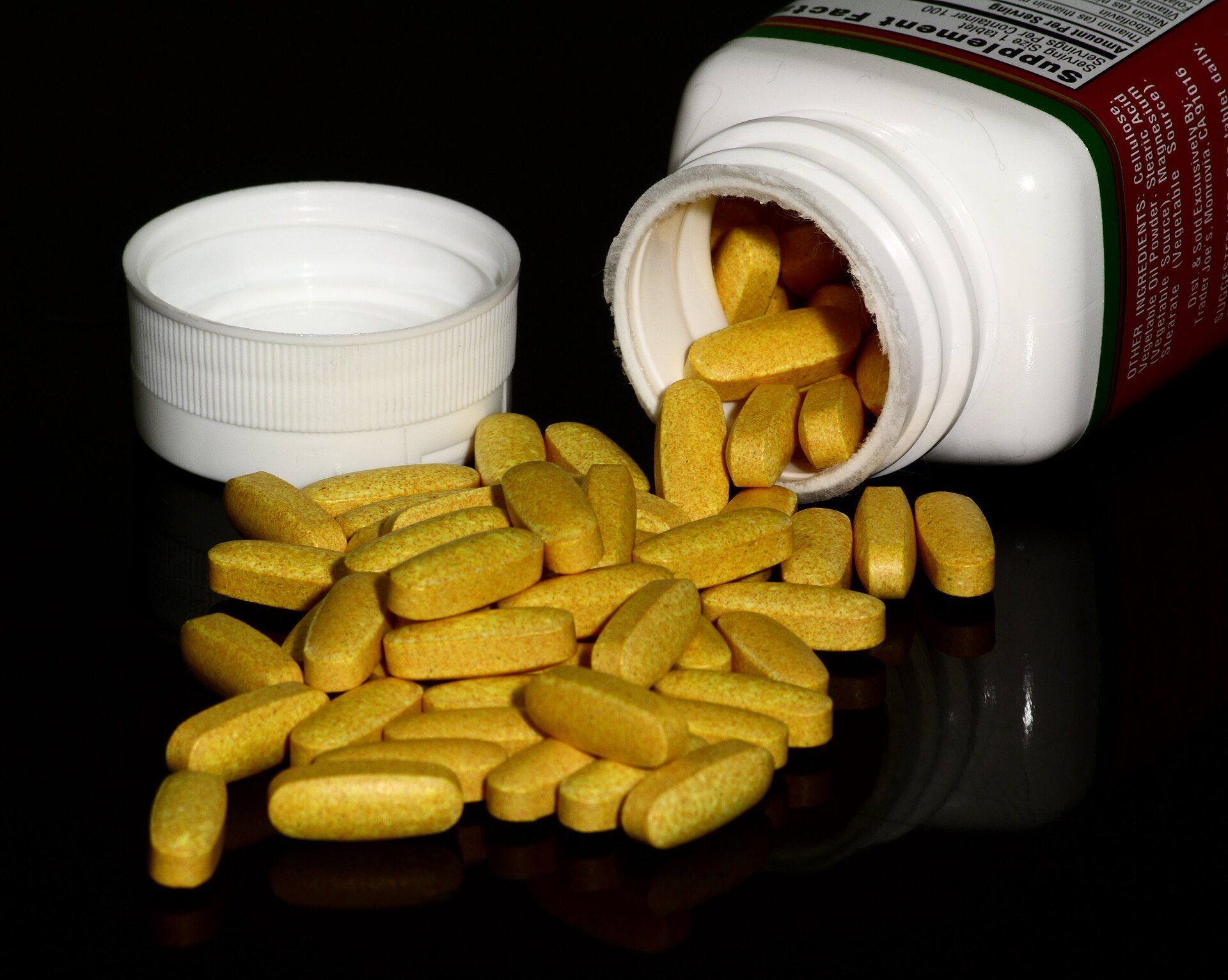 How Much Biotin Per Day? 30 mcg, and the Typical Pill Has 5,000